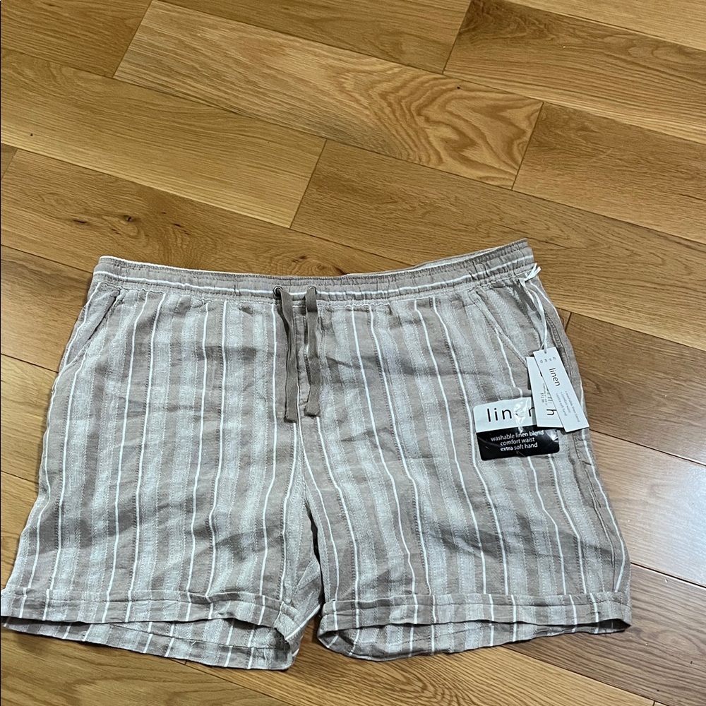 Women's Striped Board Shorts - Tan